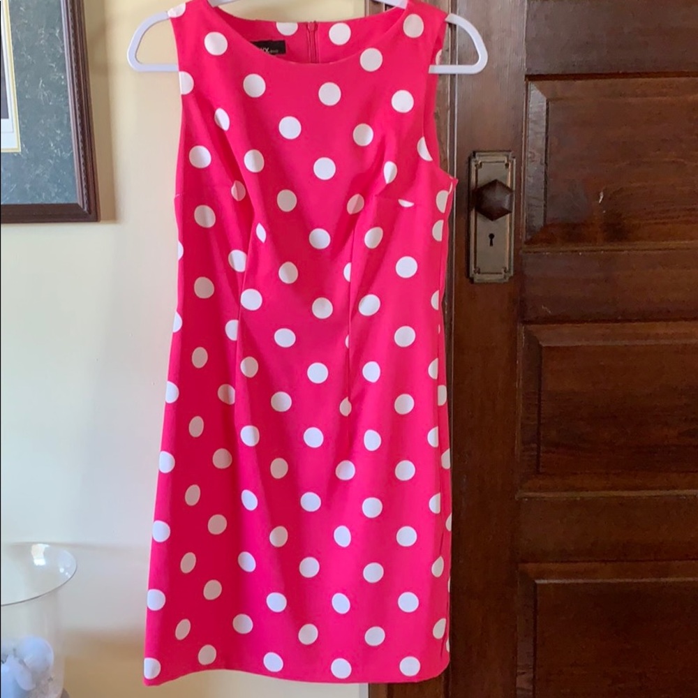 Women’s dress